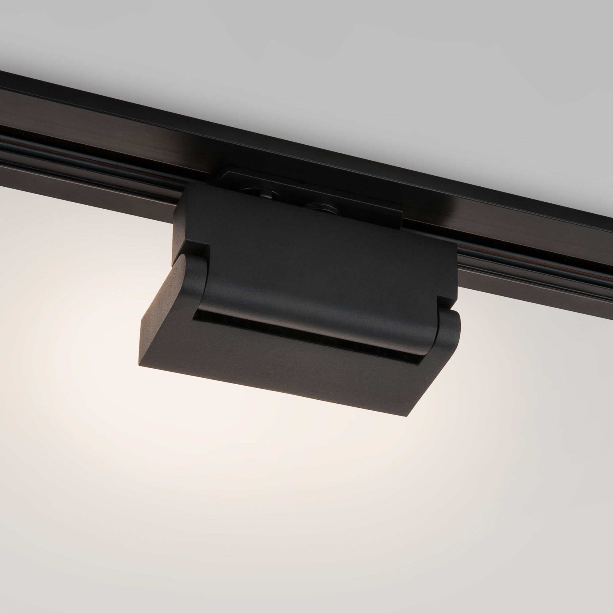 Basic System Трековый светильник 10W 4200 K Arda (черный) 85015/01