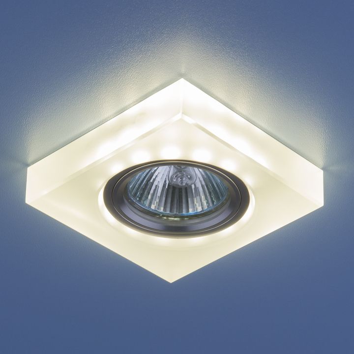 Точечный светильник со светодиодами 6063 MR16 WH белый