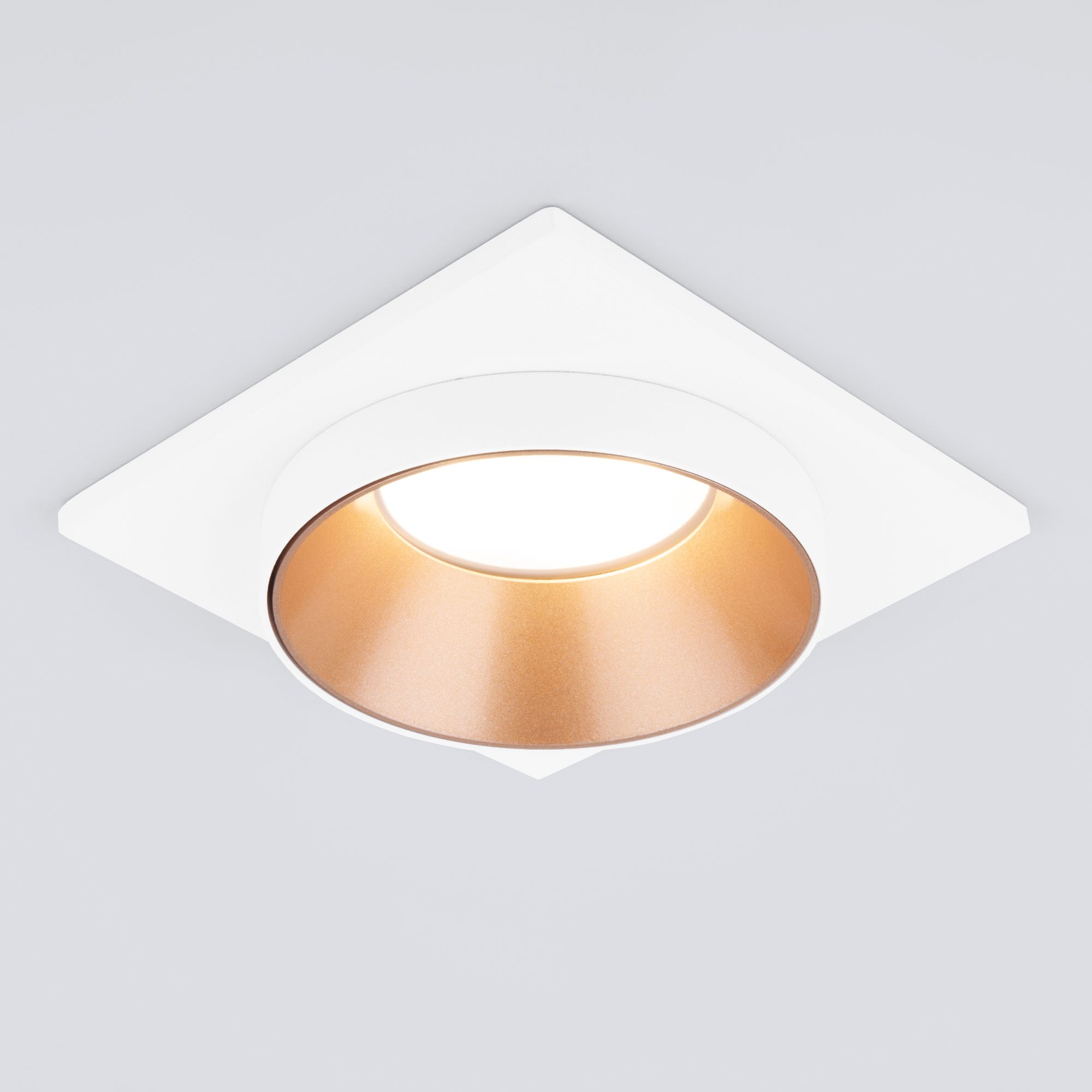 Встраиваемый точечный светильник 116 MR16 золото/белый