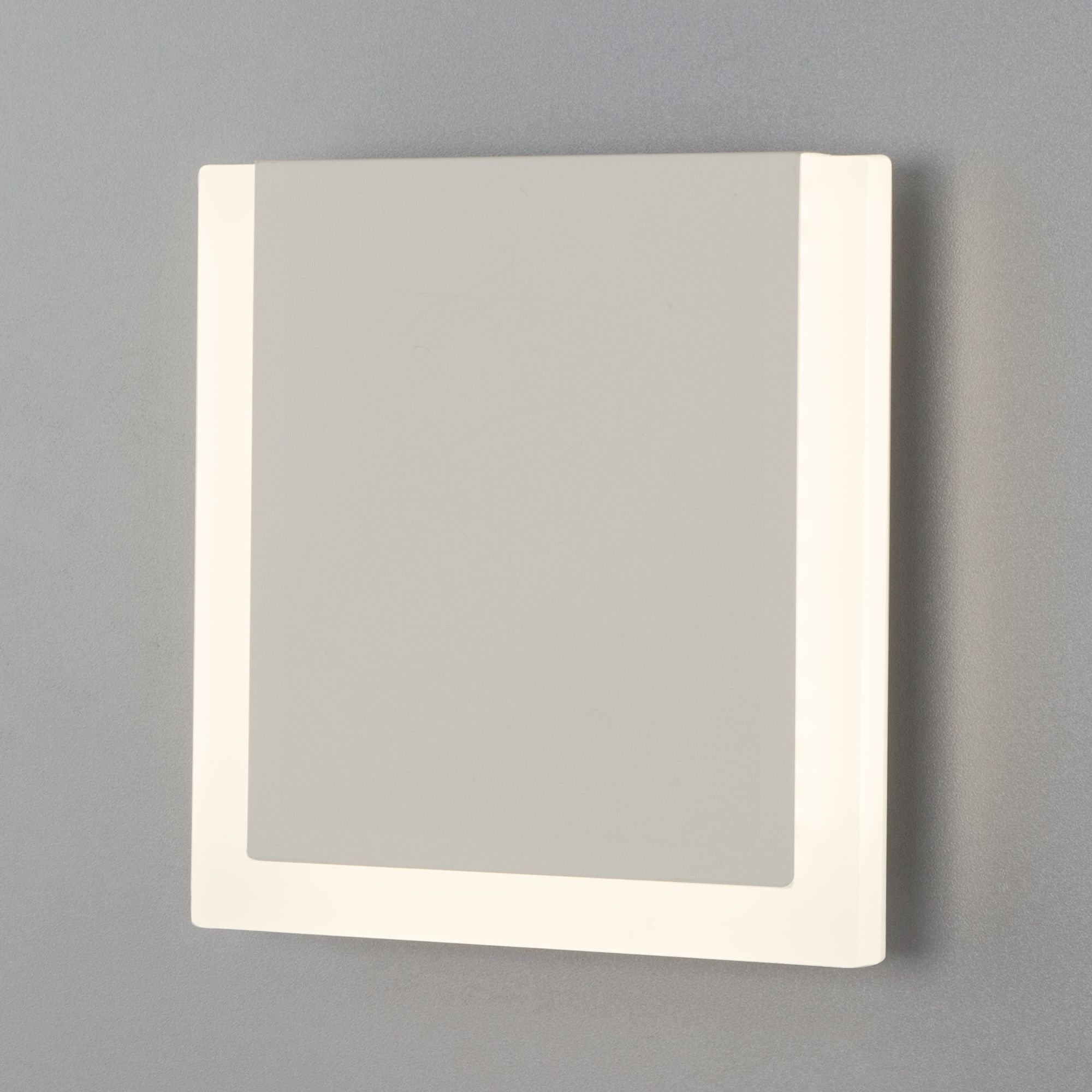 Настенный светодиодный светильник 40146/1 LED белый