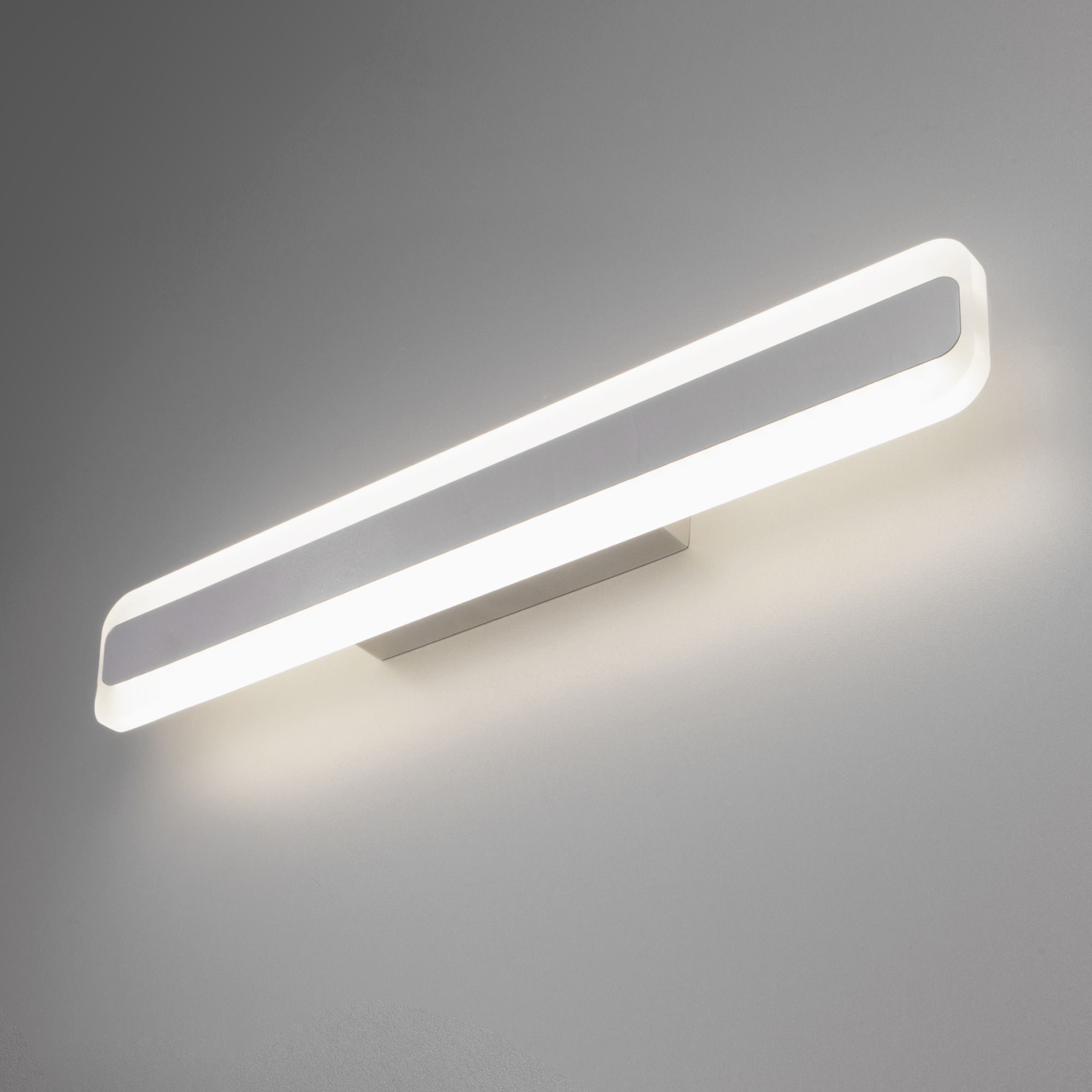 Настенный светодиодный светильник Ivata LED MRL LED 1085 хром
