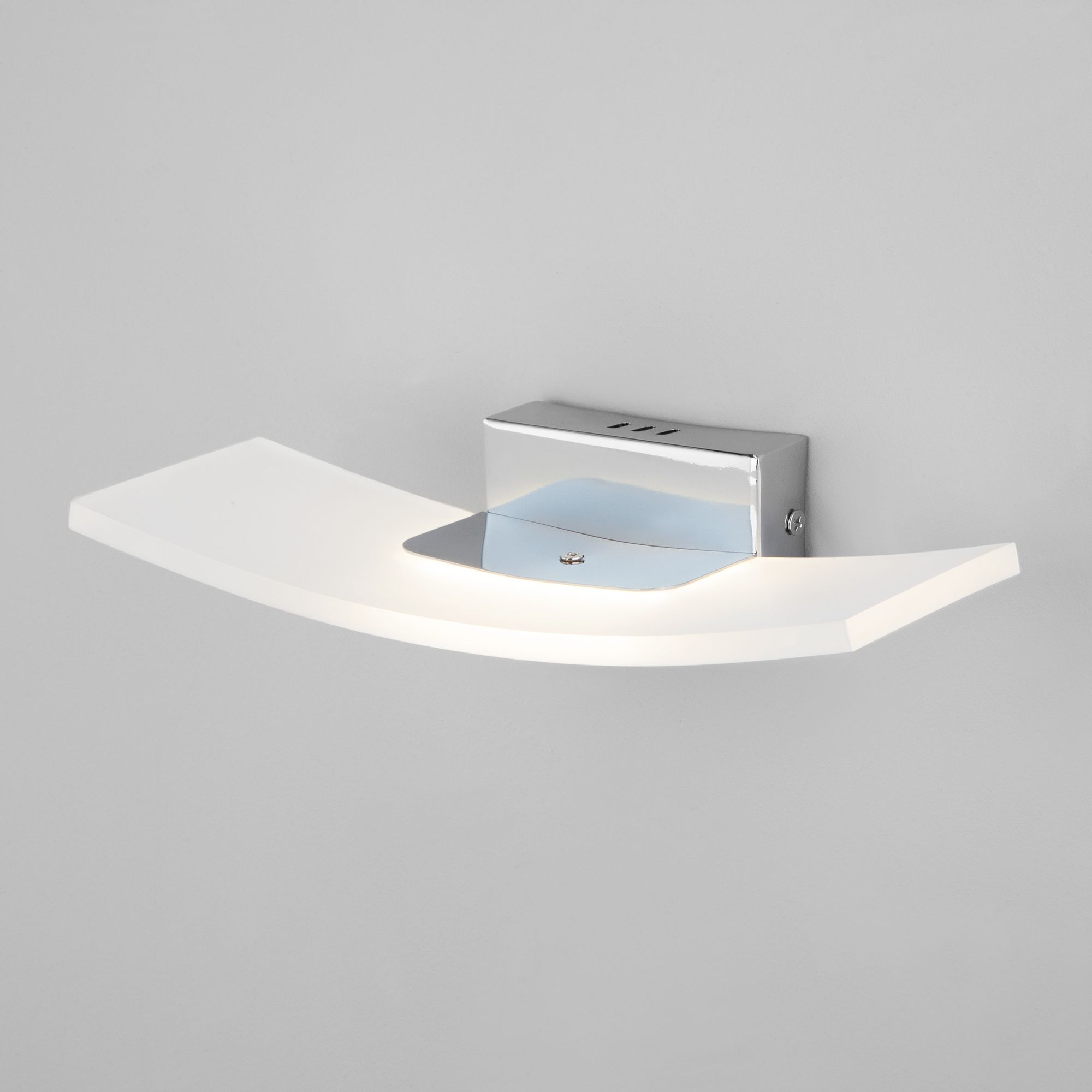 Настенный светодиодный светильник Хром 40152/1 LED хром