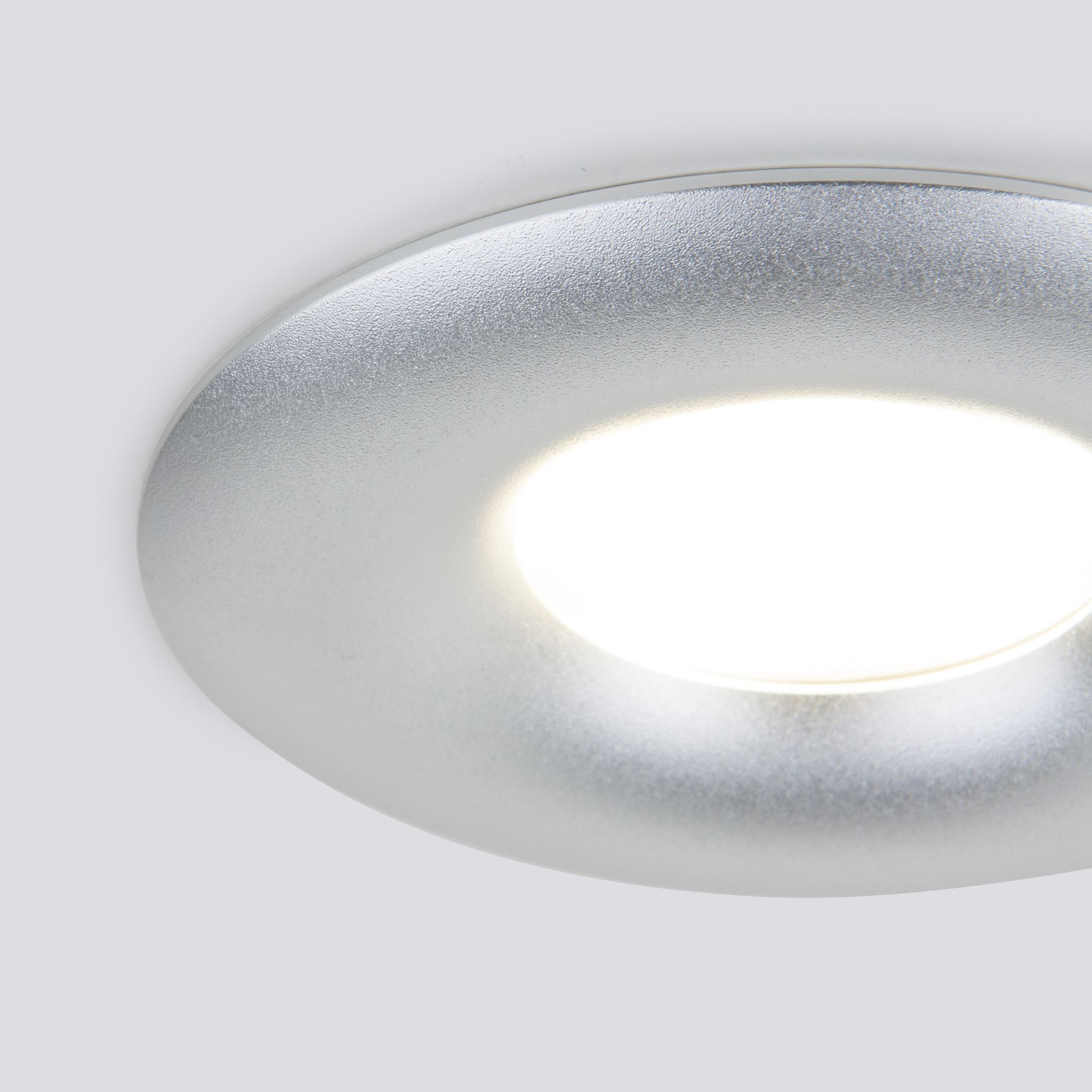 Встраиваемый точечный светильник 123 MR16 серебро
