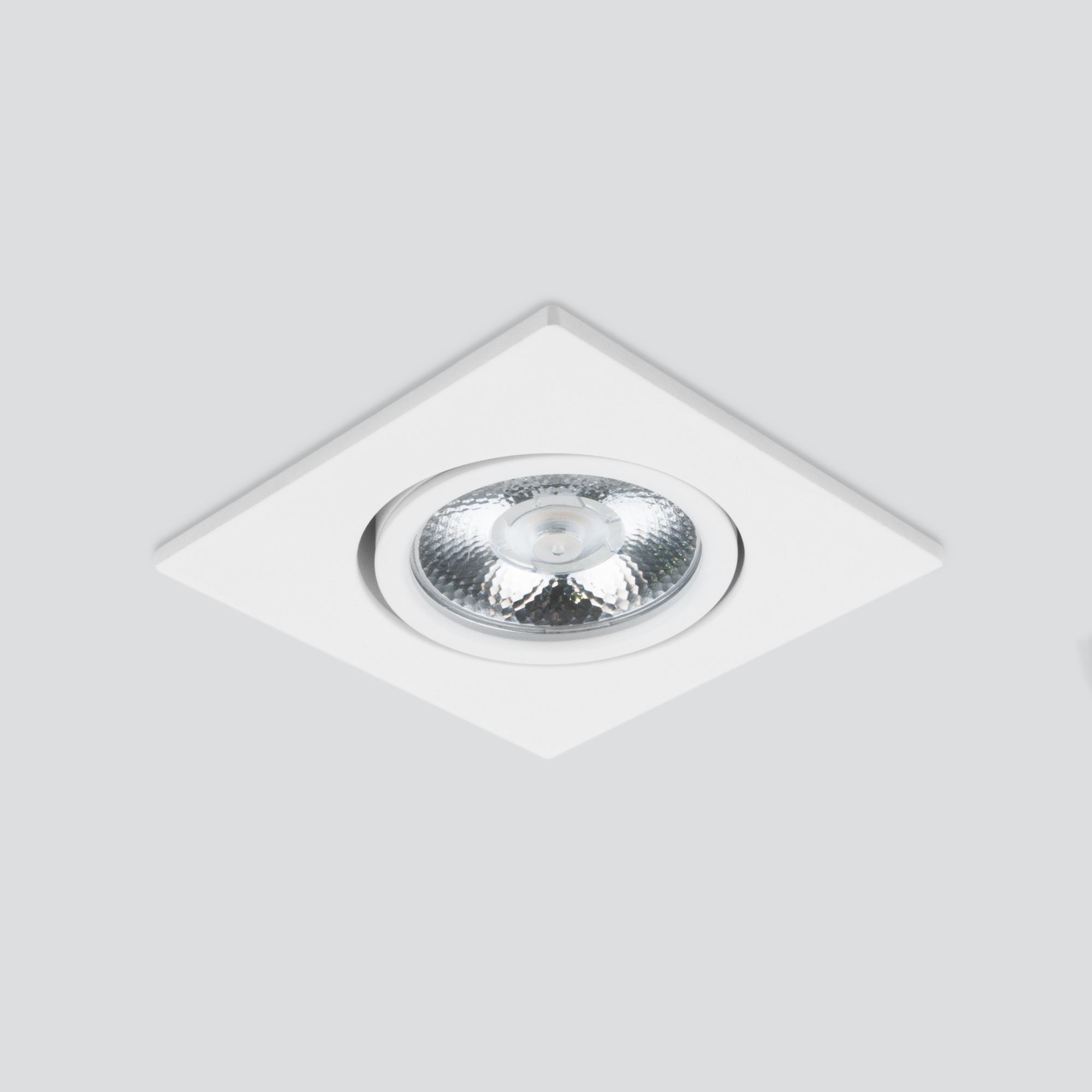 Встраиваемый точечный светильник 15273/LED
